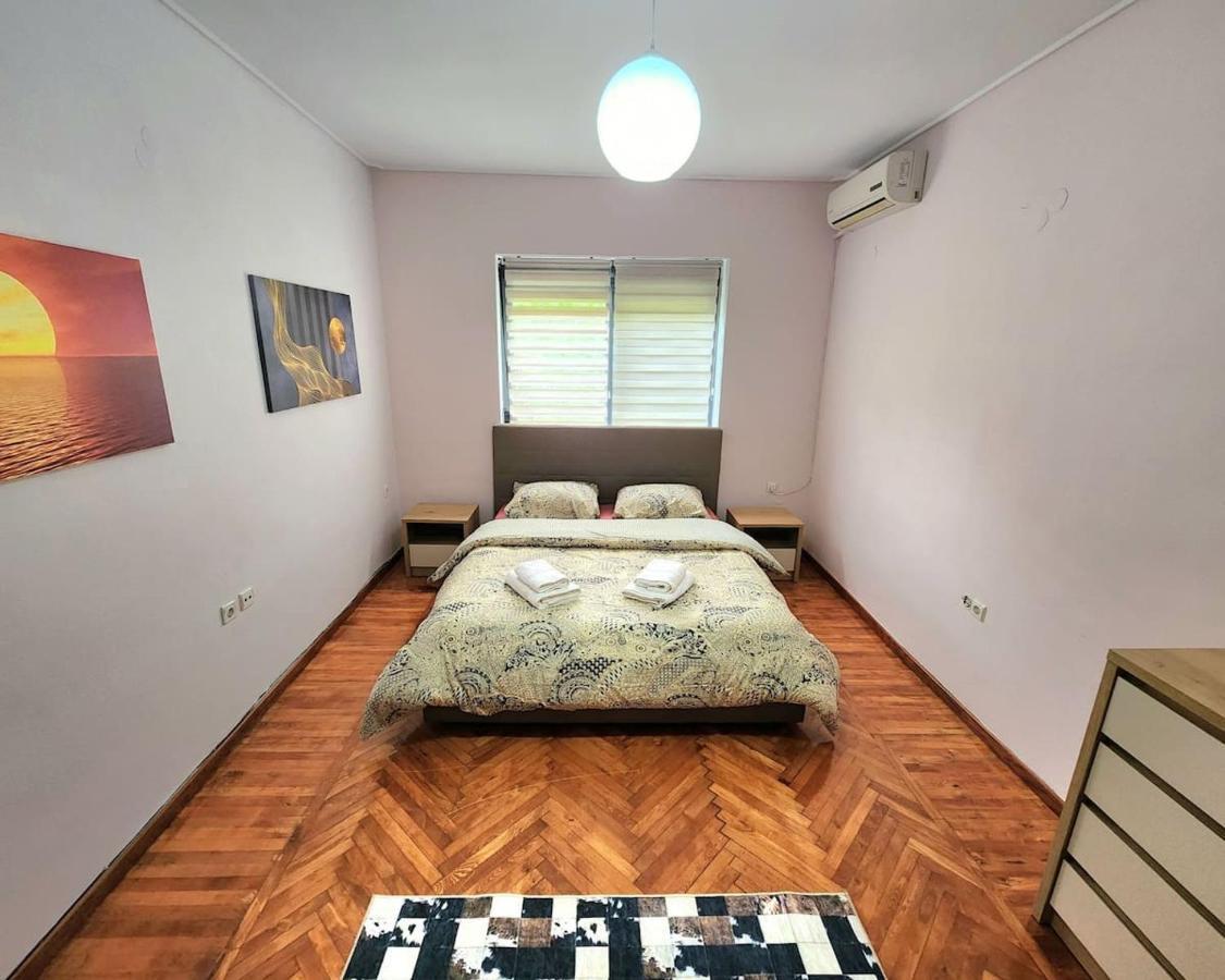 Turqoise Flat In City Center With 24H Self Check In Tiran Dış mekan fotoğraf
